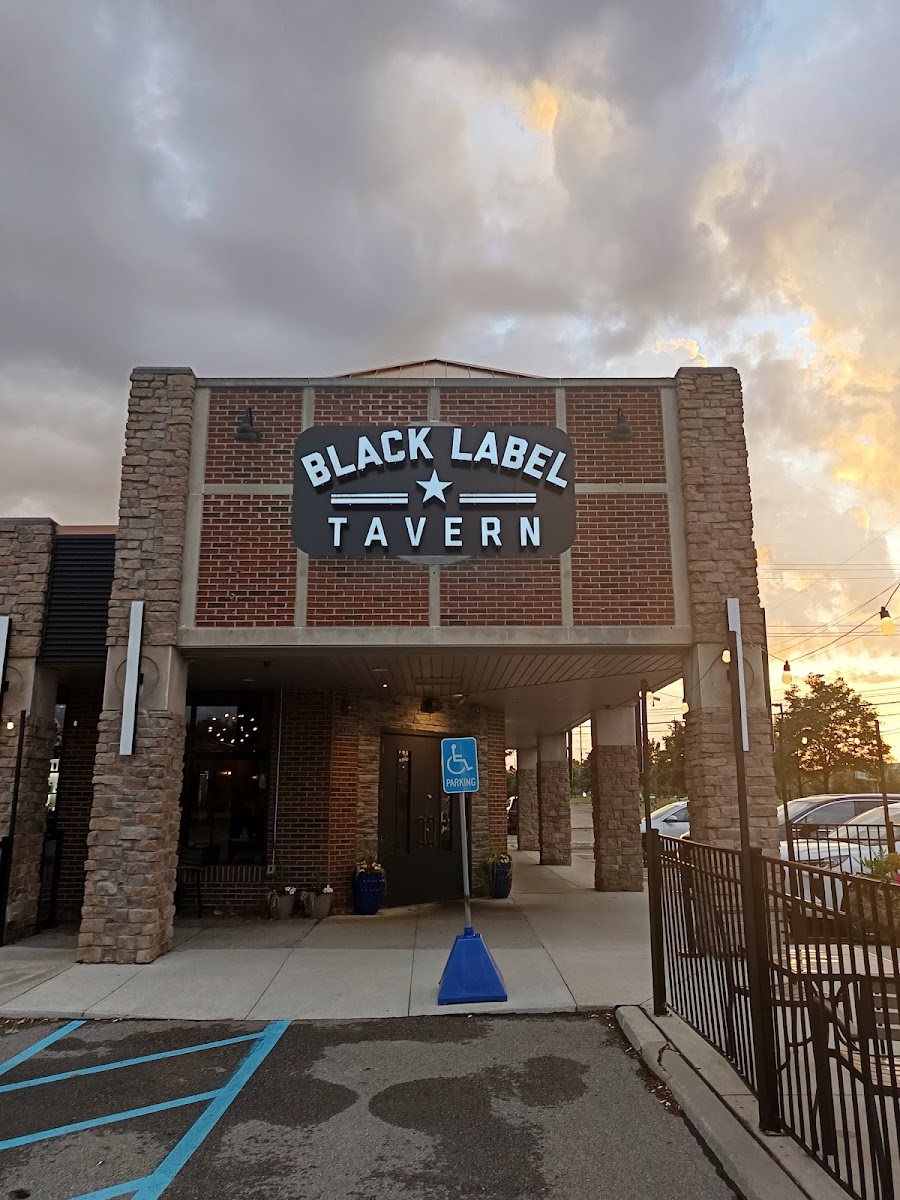 Black Label Tavern Shelby